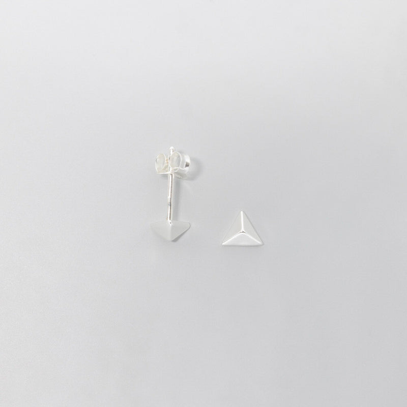 shiny rivet studs