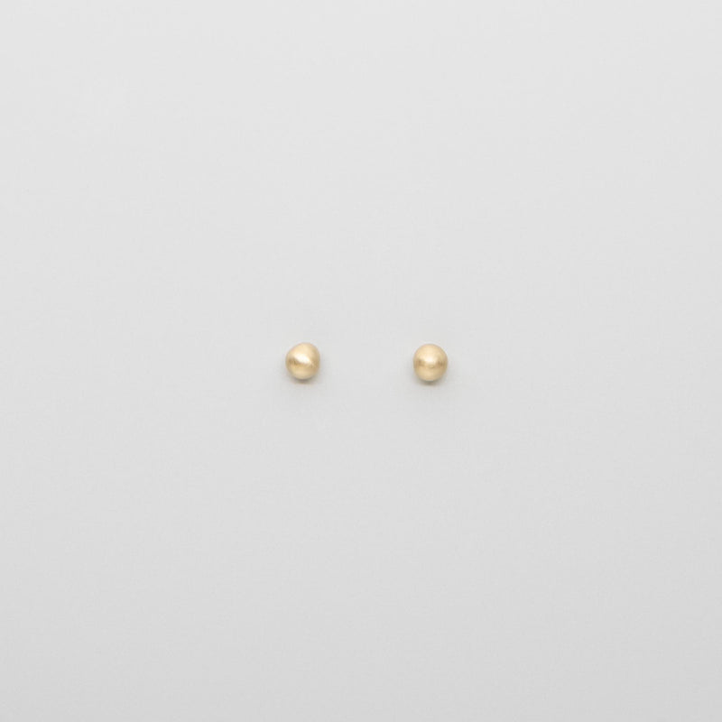 satin ball stud | solid gold