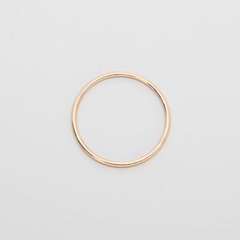shiny single ring | solid gold